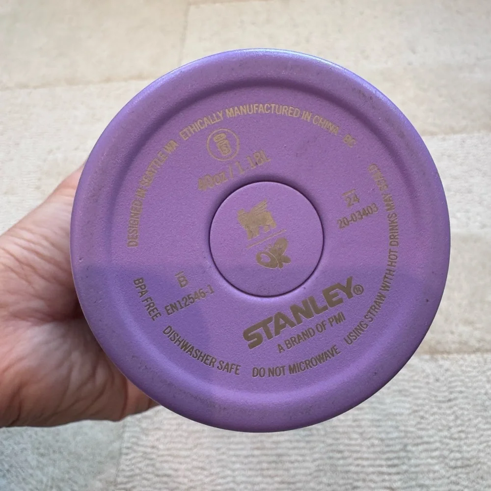 Stanley Lavender Travel Tumbler with Gold Stars - Picture 7 of 12